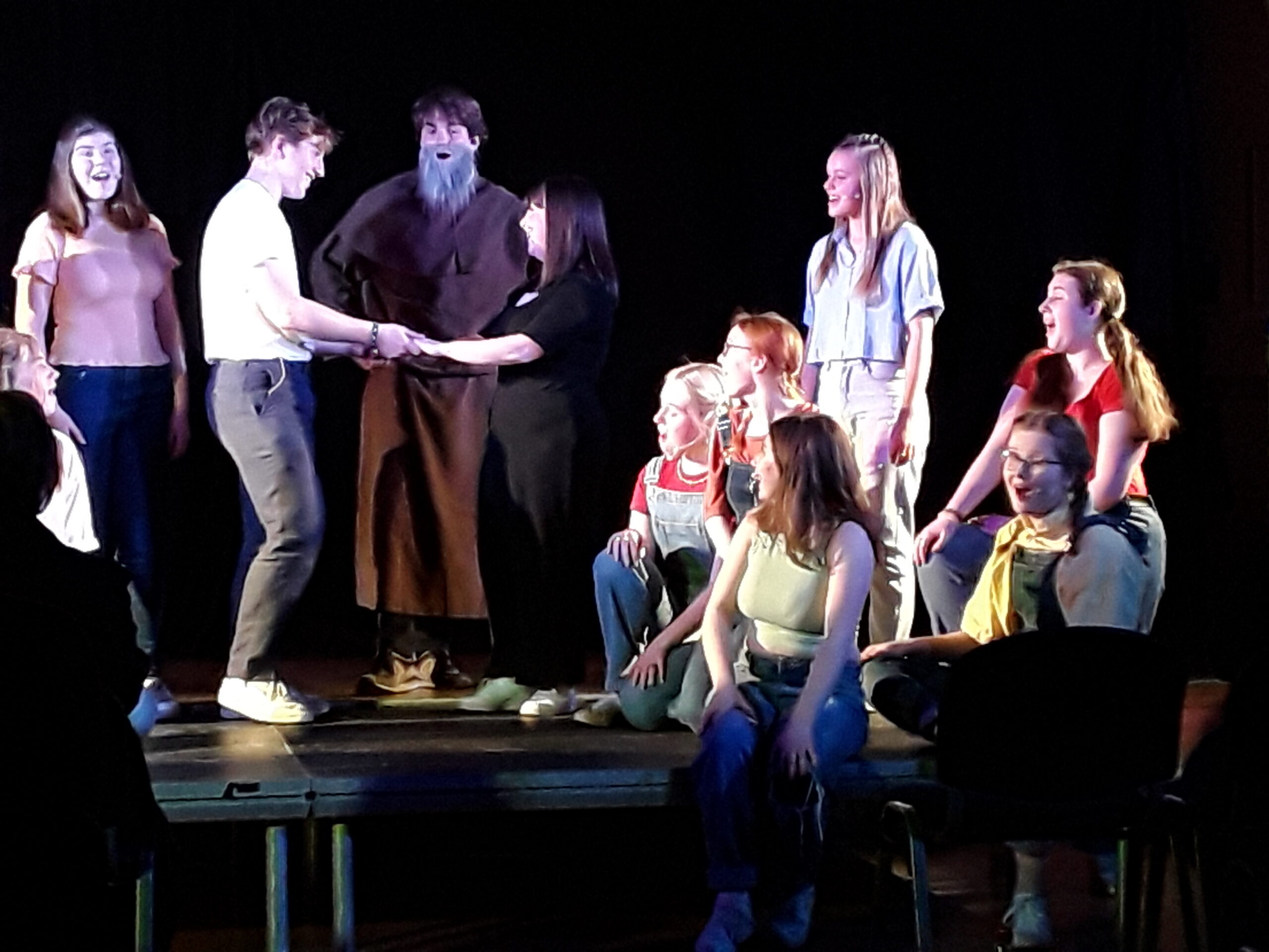 Student theatre, group on stage
